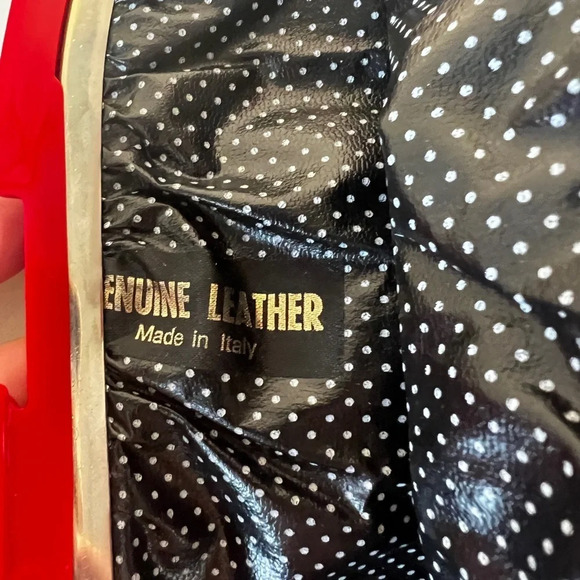 Vintage Red Italian Leather Cluth - Picture 7 of 7